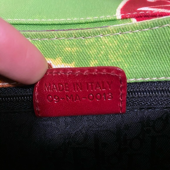 Limited Edition Dior Victim Columbus Bag - Picture 10 of 16